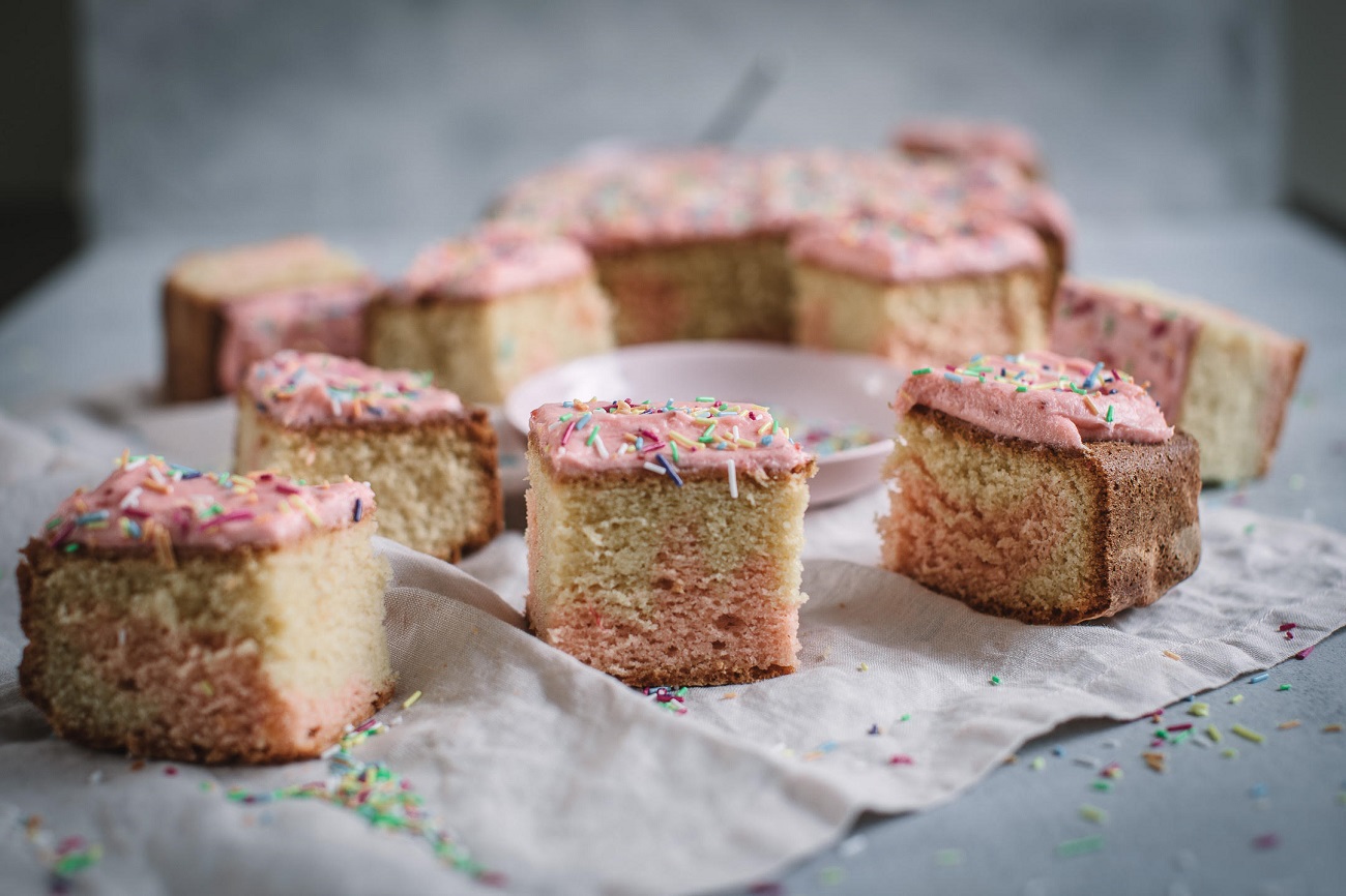 gluten free strawberry cake 